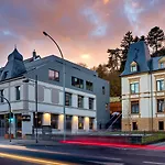 Vistay Aparthotel