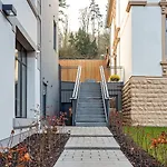 Vistay Aparthotel