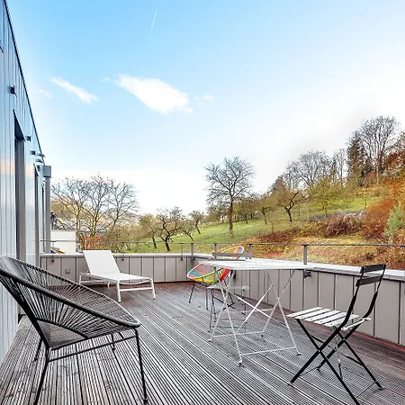 Vistay Aparthotel 4*