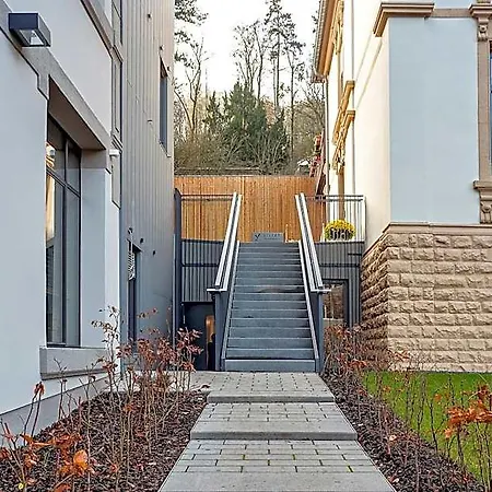 Vistay Aparthotel